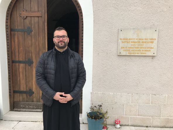 Paroh Igor Mastilović “ Mir Božiji, Hristos se rodi”